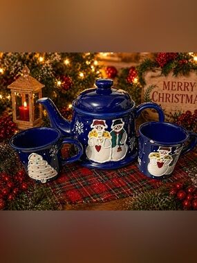 🎄 Winter Scenes Snowman Teapot Hand-Painted Cobalt Blue Holiday Ceramic Vintage
